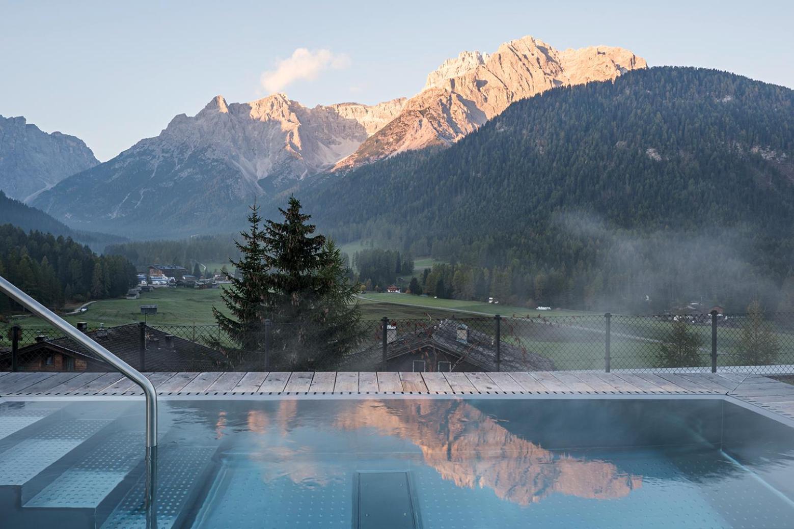 Paramount Alma Suites Sexten Exteriér fotografie